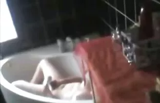 XXX مرد خشکی sex زن چاق زبان زیبا در رختخواب