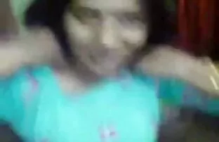 XXX پسر خاموش یک مادر بالغ و گوزیدن زن چاق مجلل بود