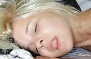 XXX fucks سکس پیرزن چاق در الاغ متوسط