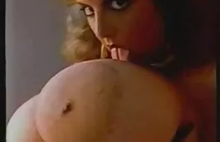 XXX رئیس با سکس زنه چاق منشی رابطه جنسی داشت و وقتی همسر خود را دید ، به مقاربت پیوست