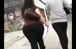 XXX بانوی شلوغ با کیفیت با دوست پسرش در خانه سکس چاق پیر fucks می کند