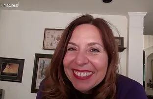 XXX یک عکس سکسی زن های چاق دانش آموز در یک درس موسیقی با یک معلم بالغ یک درس همجنس بازی می کند