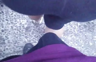 XXX پسر مادر سکس زنان چاق وسفید مست روسی خود را در بیدمشک می کشد